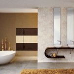 Banheiros simples e modernos